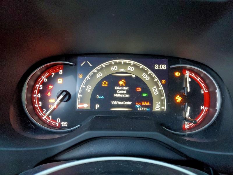 Фото 9 - TOYOTA RAV4