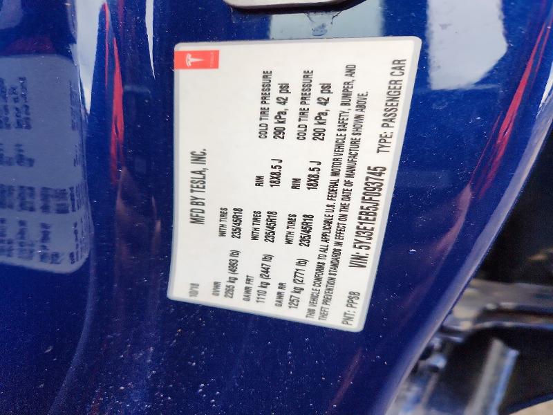 Фото 12 - TESLA MODEL 3