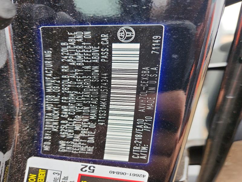 Фото 13 - TOYOTA CAMRY