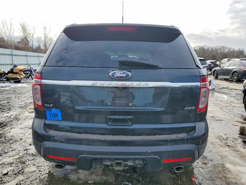 Фото 6 - FORD EXPLORER