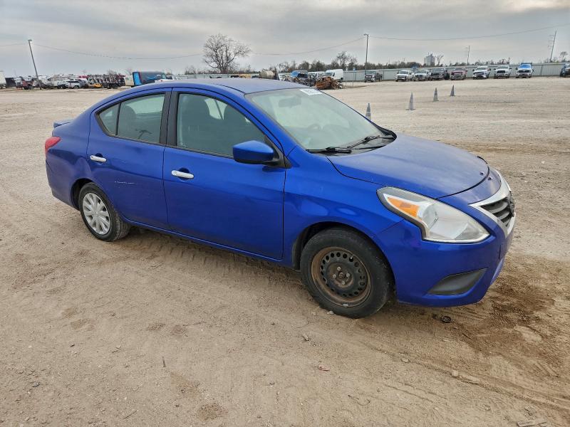 Фото 4 - NISSAN VERSA