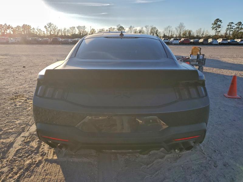 Фото 6 - FORD MUSTANG