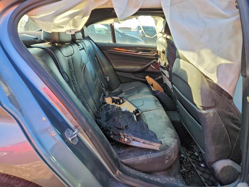 Фото 10 - BMW M5