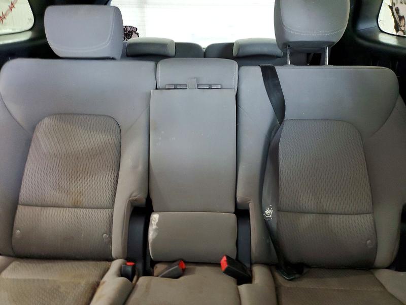 Фото 10 - HYUNDAI SANTA FE