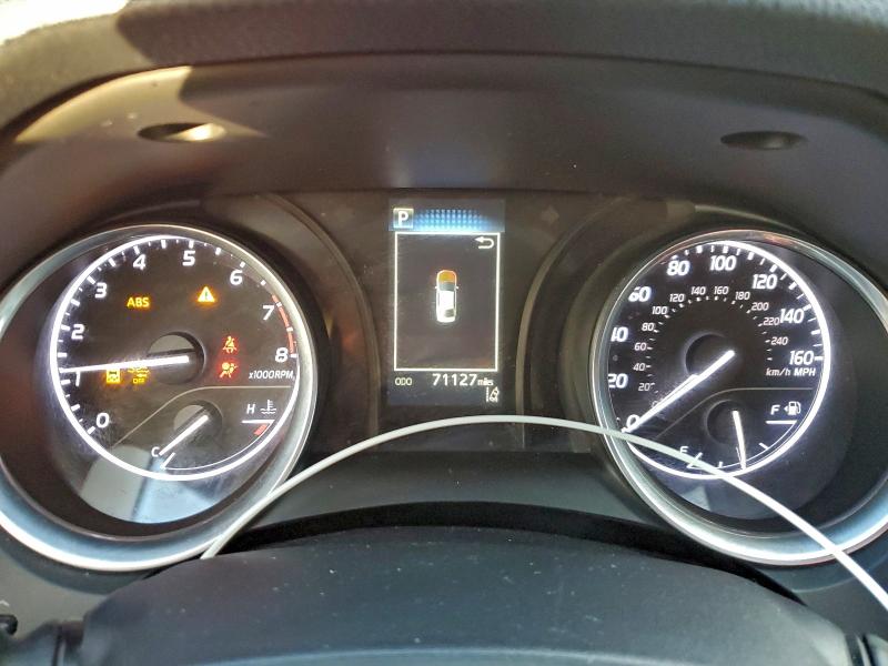 Фото 9 - TOYOTA CAMRY