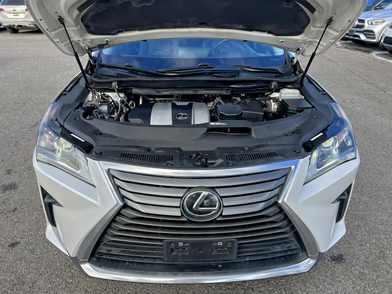 Фото 8 - LEXUS RX350