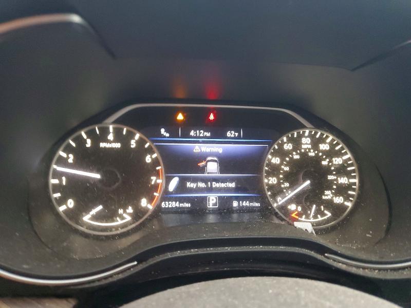 Фото 9 - NISSAN MAXIMA