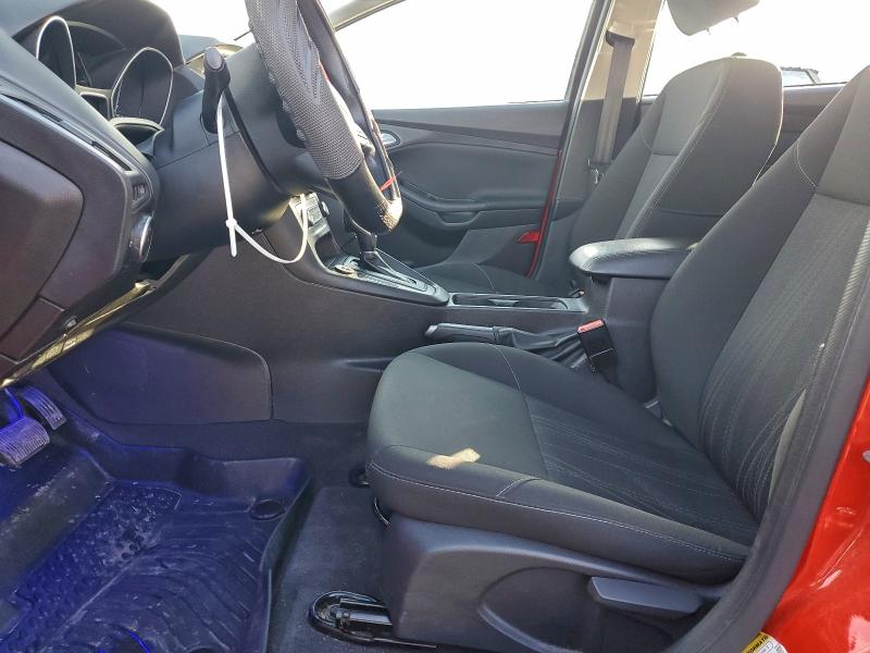 Фото 7 - FORD FOCUS