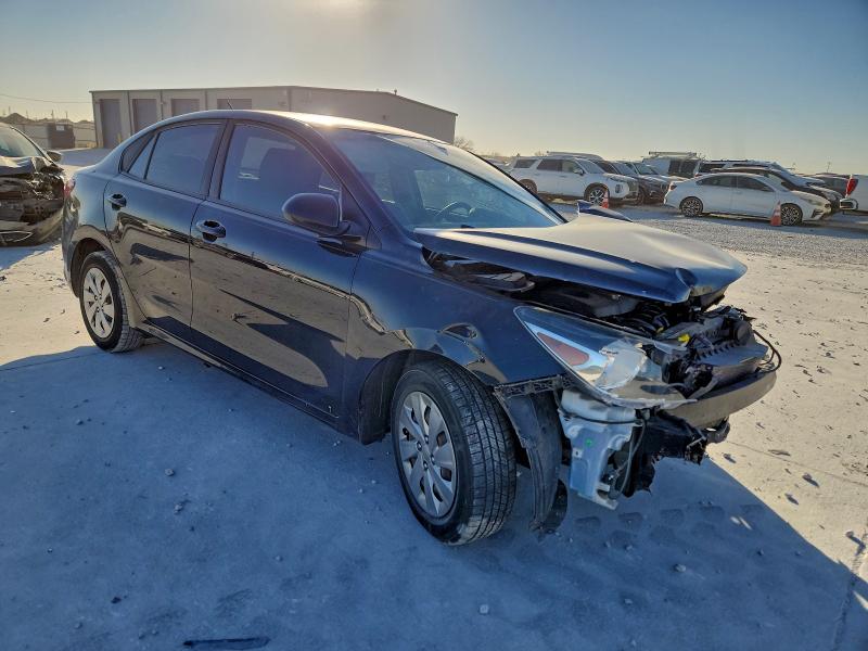 Фото 4 - KIA RIO