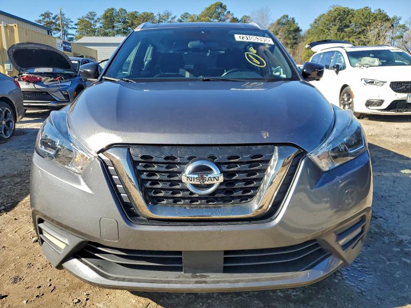 Фото 5 - NISSAN KICKS