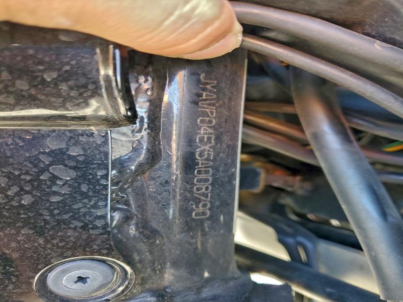 YAMAHA XVZ13 TF 2005