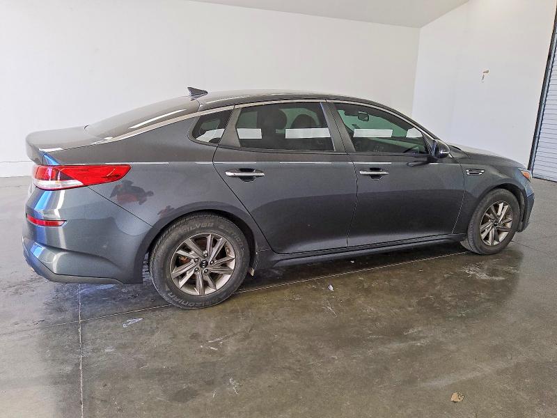 Фото 3 - KIA OPTIMA