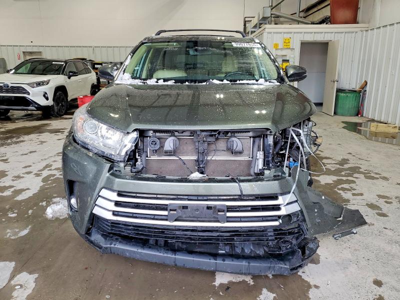 Фото 5 - TOYOTA HIGHLANDER