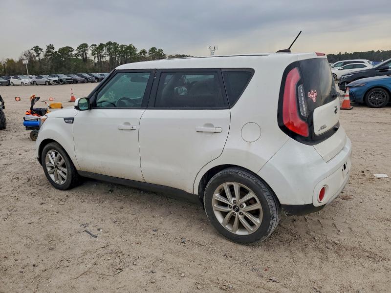 Фото 2 - KIA SOUL