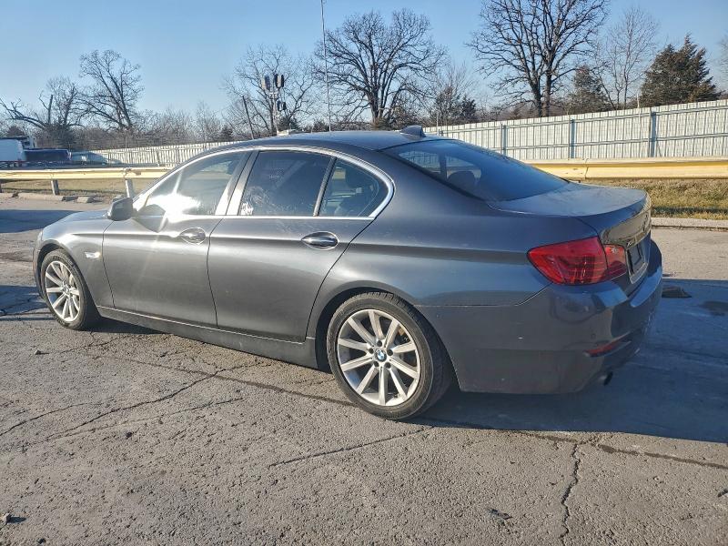 Фото 2 - BMW 5 SERIES
