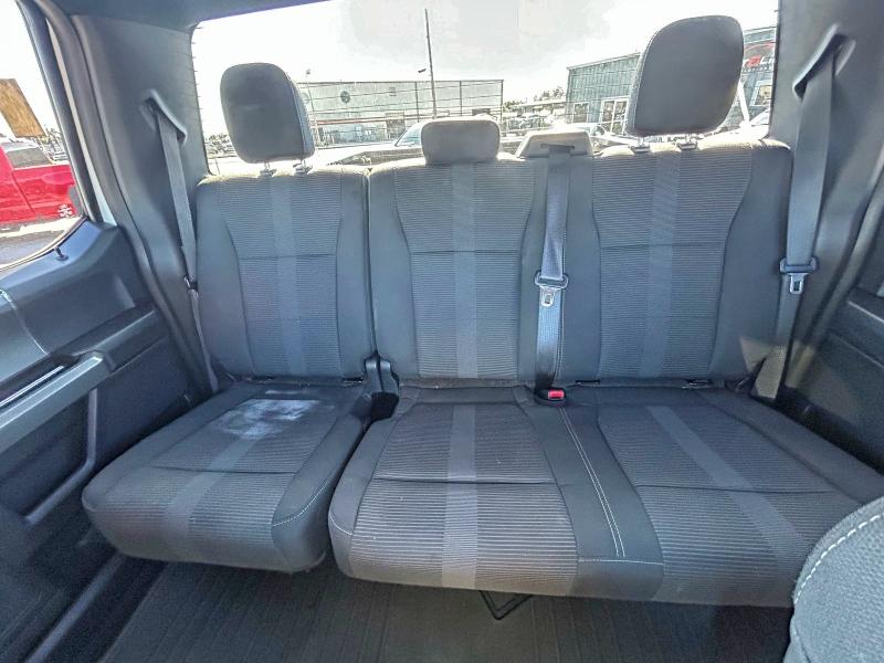 Фото 13 - FORD F-150