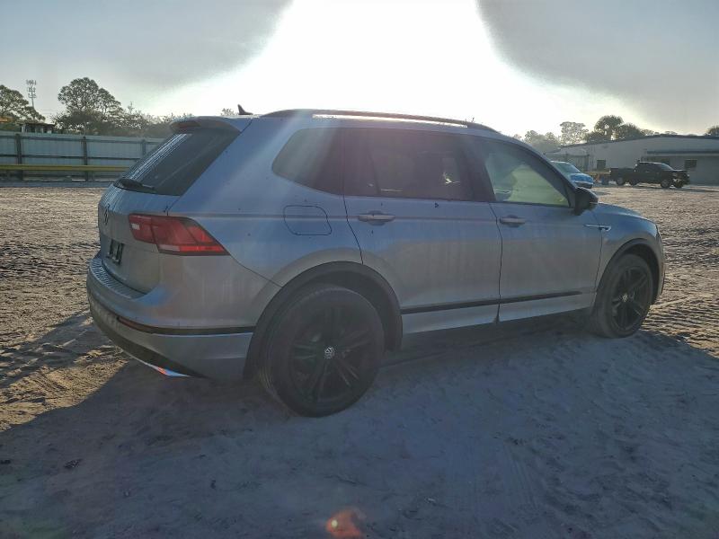 Фото 3 - VOLKSWAGEN TIGUAN