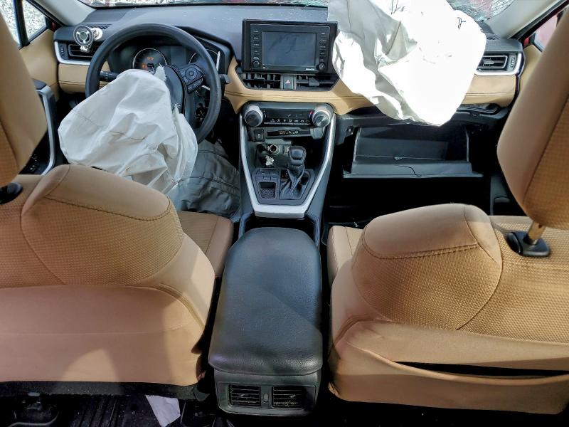 Фото 8 - TOYOTA RAV4