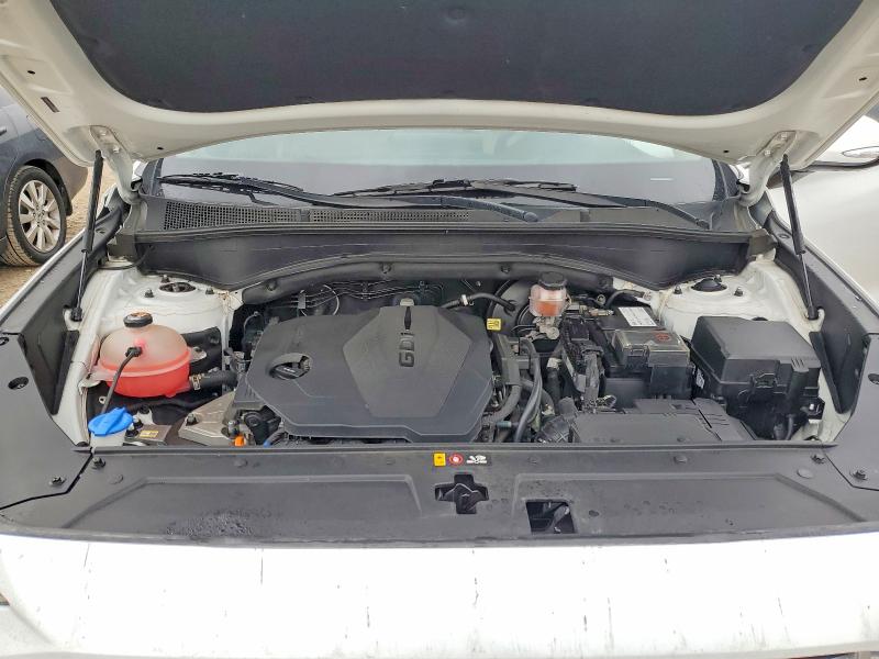 Фото 12 - HYUNDAI SANTA FE