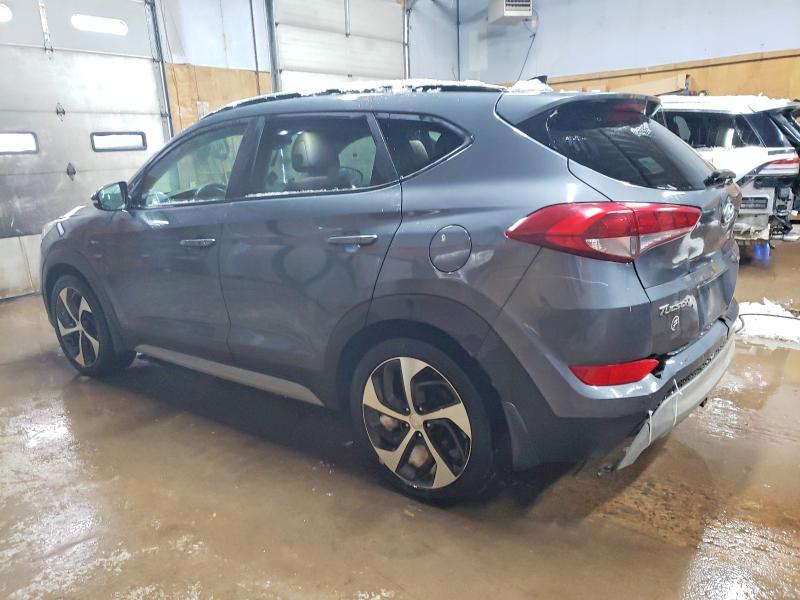 Фото 2 - HYUNDAI TUCSON