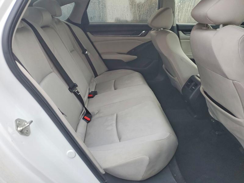 Фото 10 - HONDA ACCORD