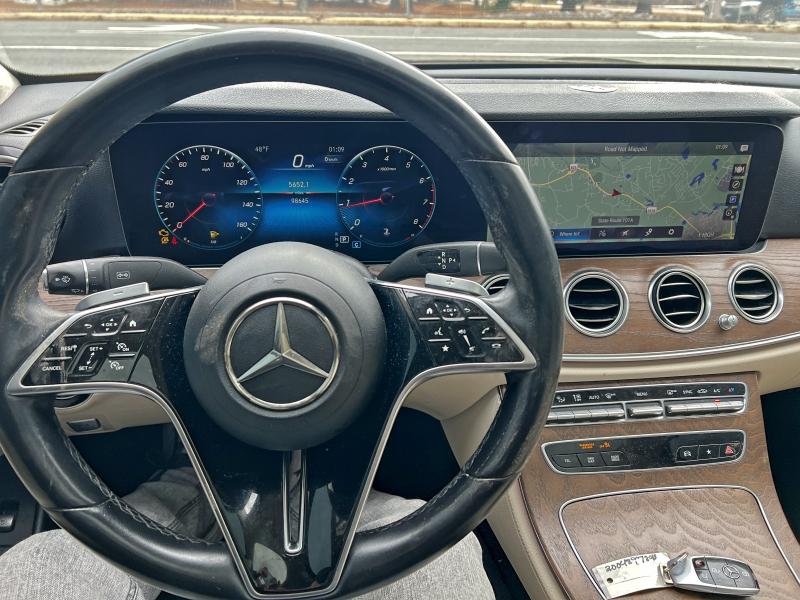 Фото 7 - MERCEDES-BENZ E-CLASS