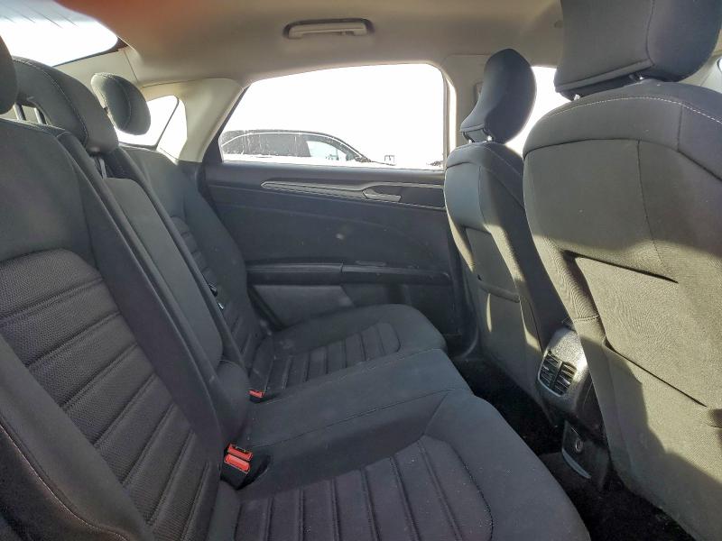 Фото 10 - FORD FUSION