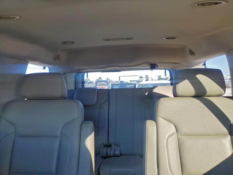 Фото 10 - GMC YUKON