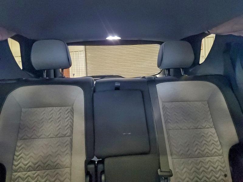 Фото 10 - CHEVROLET EQUINOX