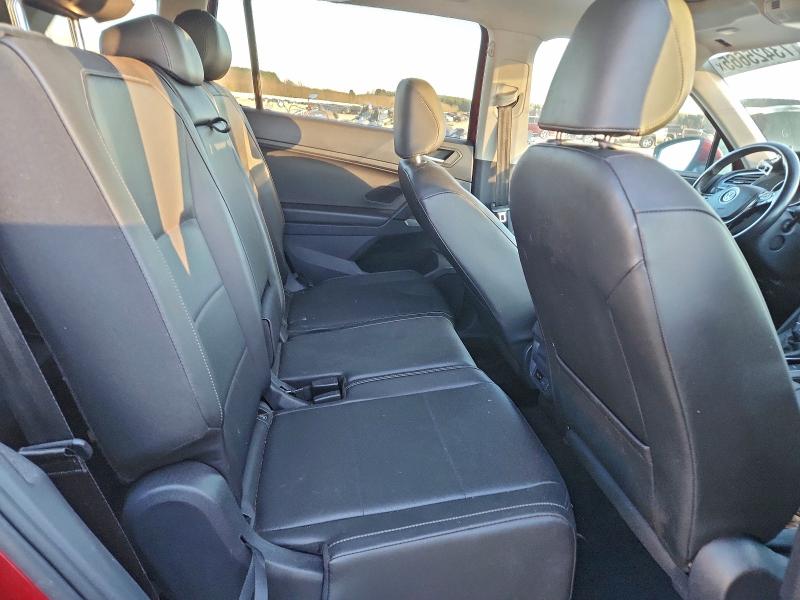 Фото 10 - VOLKSWAGEN TIGUAN