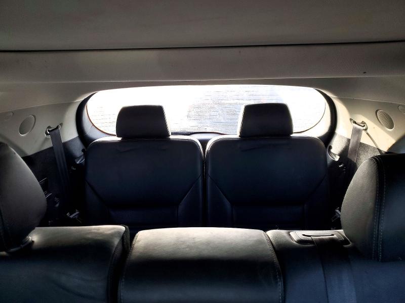 Фото 10 - KIA SORENTO