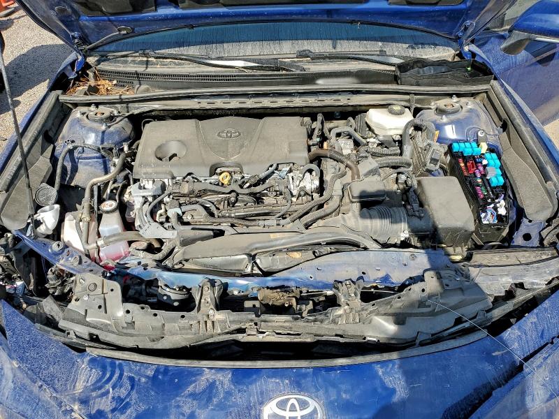 Фото 11 - TOYOTA CAMRY