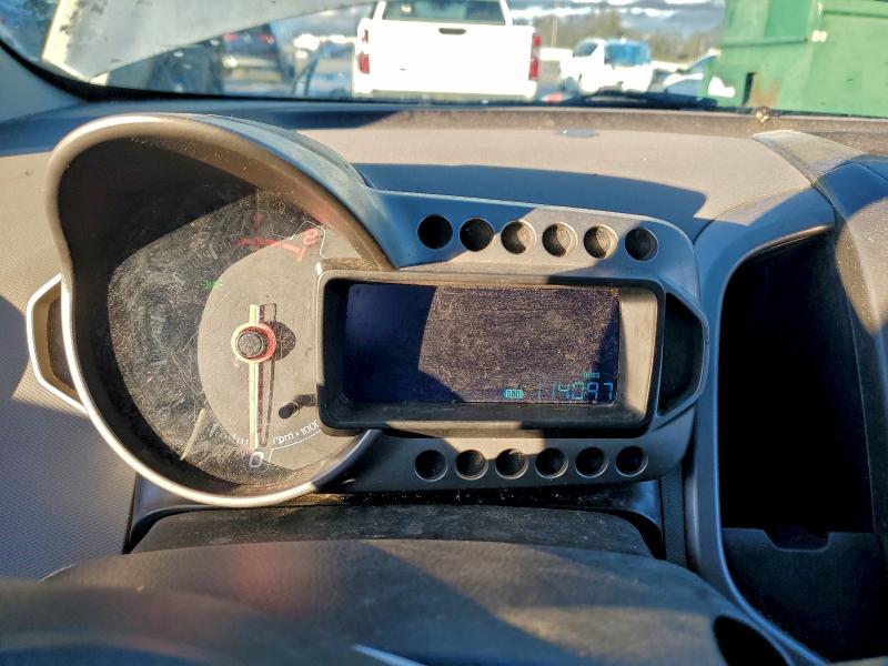 Фото 9 - CHEVROLET SONIC