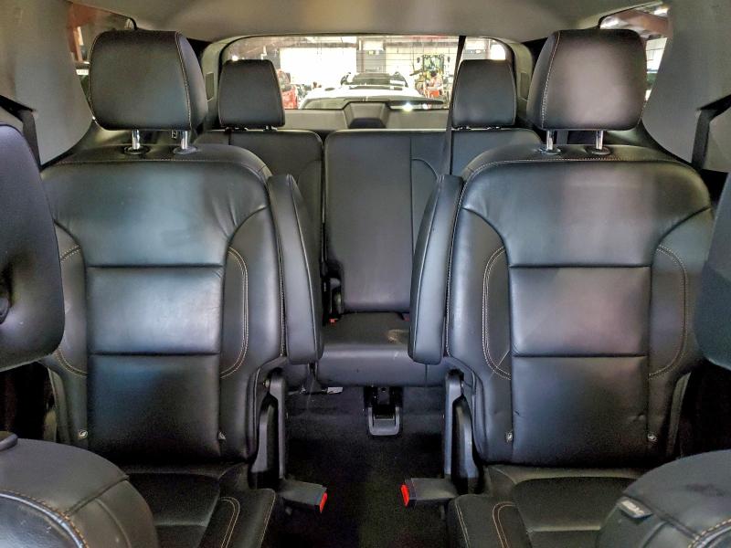 Фото 10 - CHEVROLET TRAVERSE