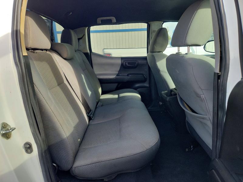 Фото 10 - TOYOTA TACOMA