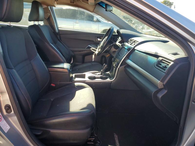 Фото 7 - TOYOTA CAMRY