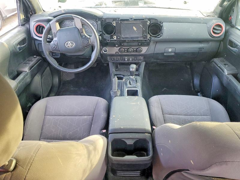 Фото 8 - TOYOTA TACOMA