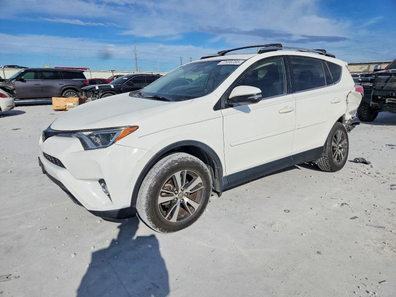 Фото 1 - TOYOTA RAV4