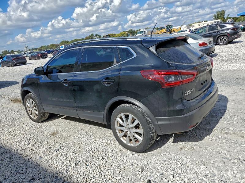 Фото 2 - NISSAN ROGUE