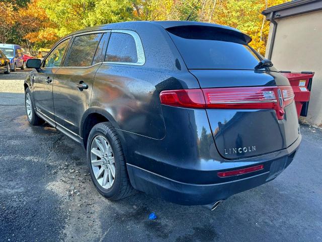 Фото 3 - LINCOLN MKT