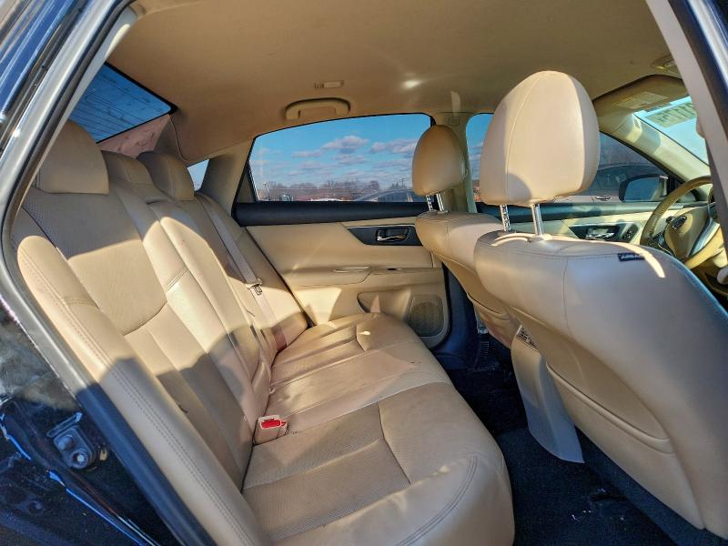 Фото 10 - NISSAN ALTIMA