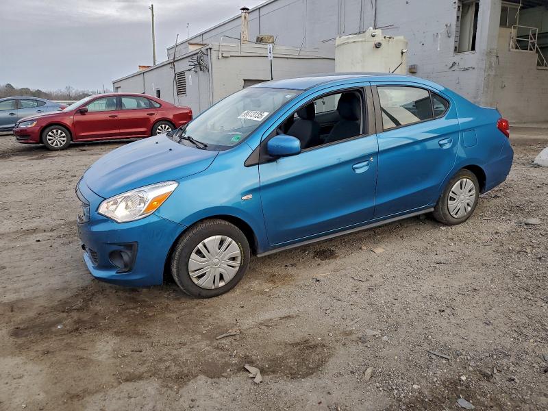 Фото 1 - MITSUBISHI MIRAGE