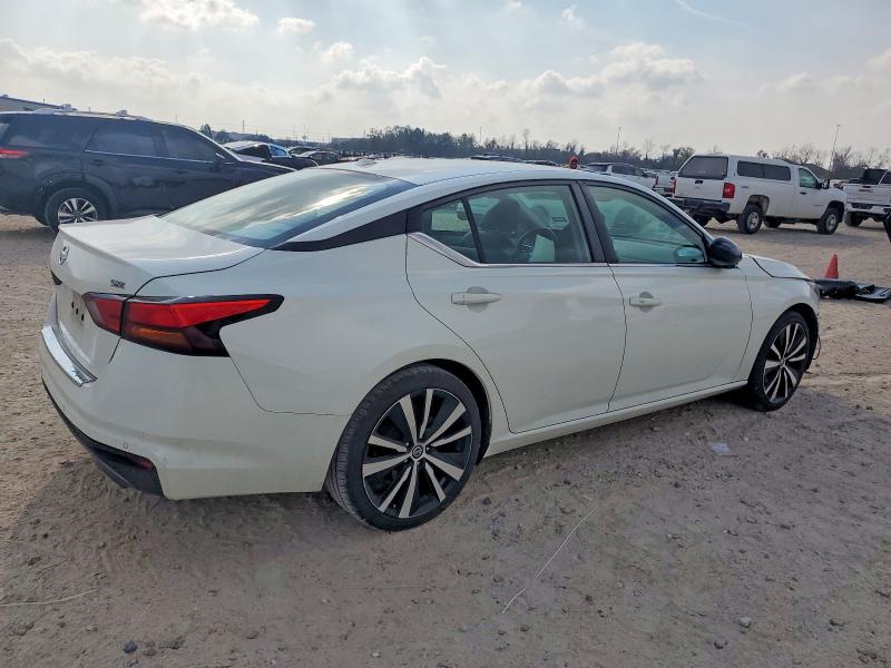 Фото 3 - NISSAN ALTIMA