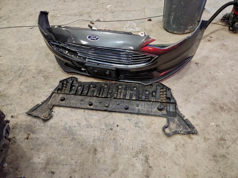 Фото 12 - FORD FUSION