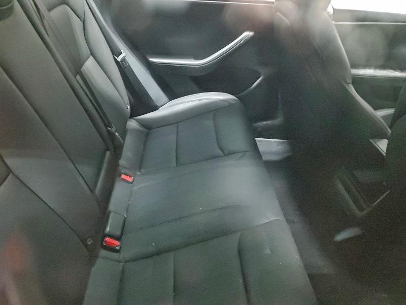 Фото 10 - TESLA MODEL 3