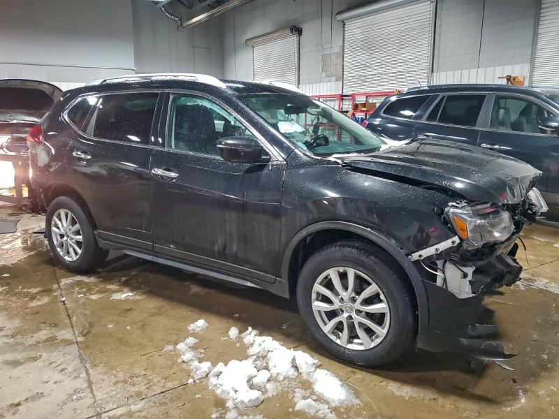 Фото 4 - NISSAN ROGUE