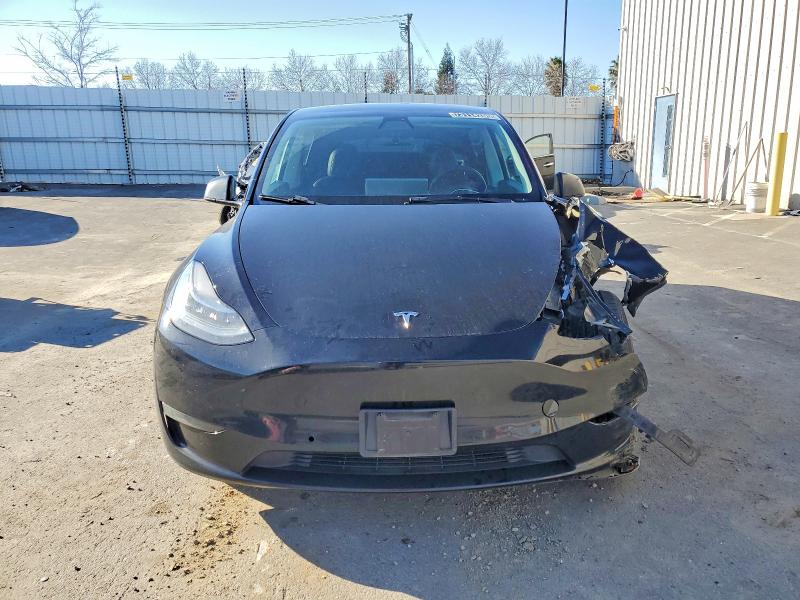 Фото 5 - TESLA MODEL Y