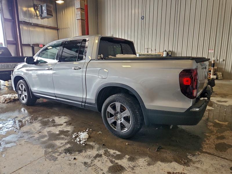 Фото 2 - HONDA RIDGELINE