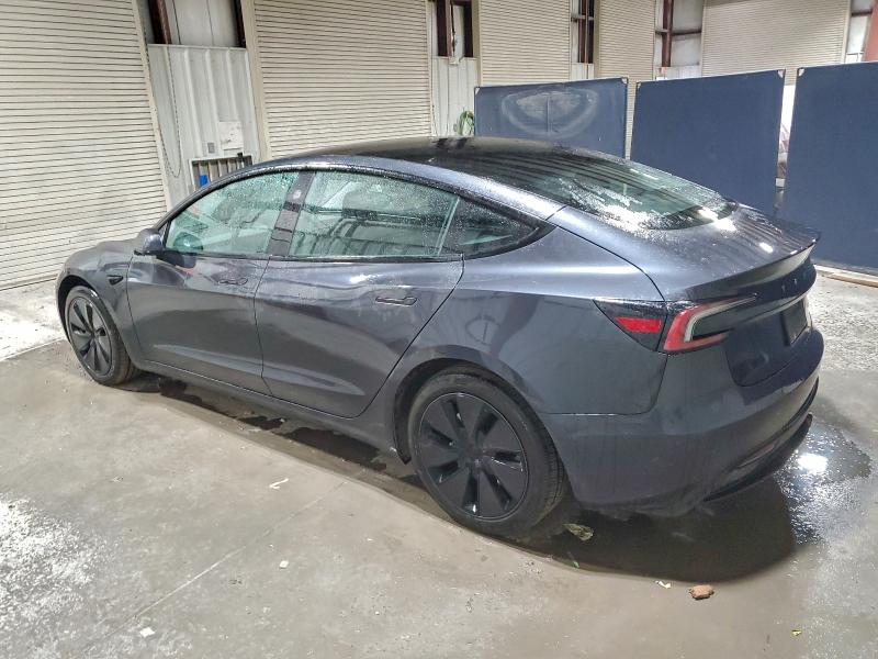 Фото 2 - TESLA MODEL 3