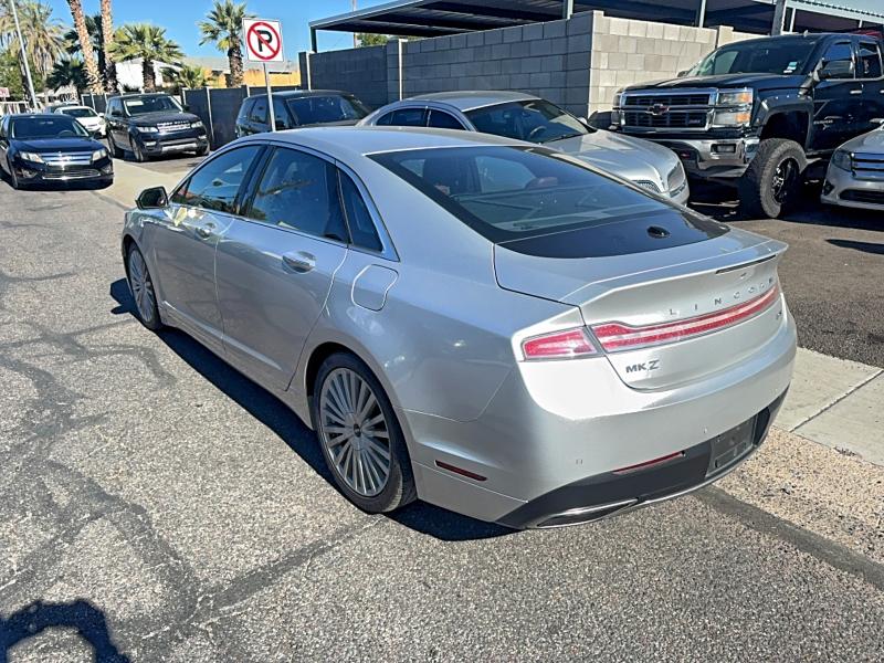Фото 3 - LINCOLN MKZ